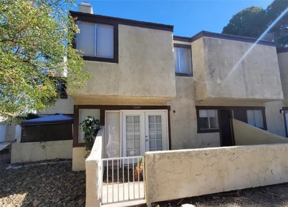 5049 Spencer Street #D Las Vegas, NV 89119