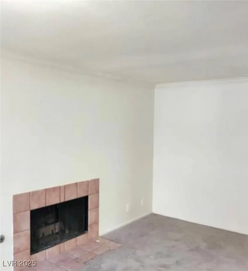 5049 Spencer Street #D Las Vegas, NV 89119
