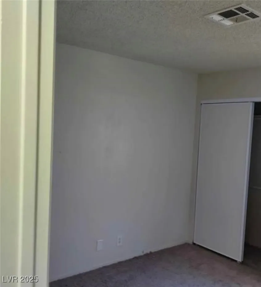 5049 Spencer Street #D Las Vegas, NV 89119