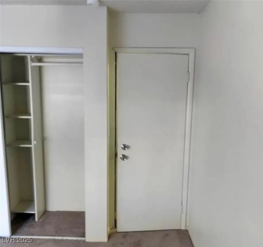 5049 Spencer Street #D Las Vegas, NV 89119