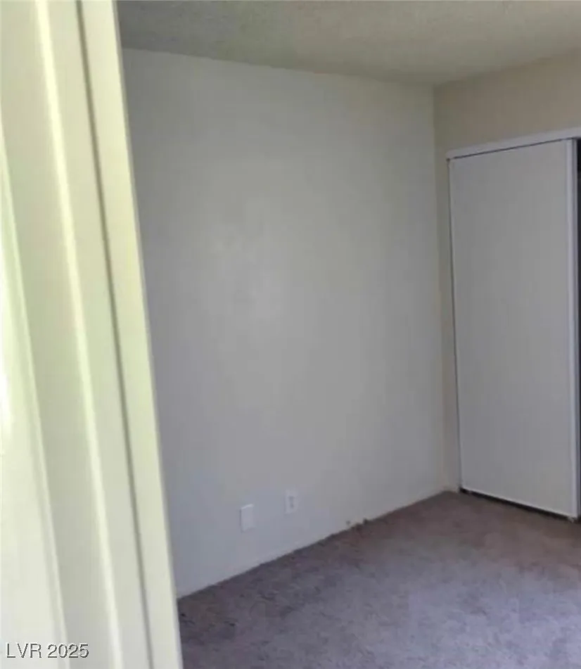 5049 Spencer Street #D Las Vegas, NV 89119