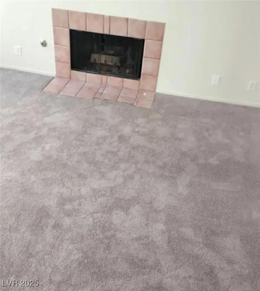 5049 Spencer Street #D Las Vegas, NV 89119