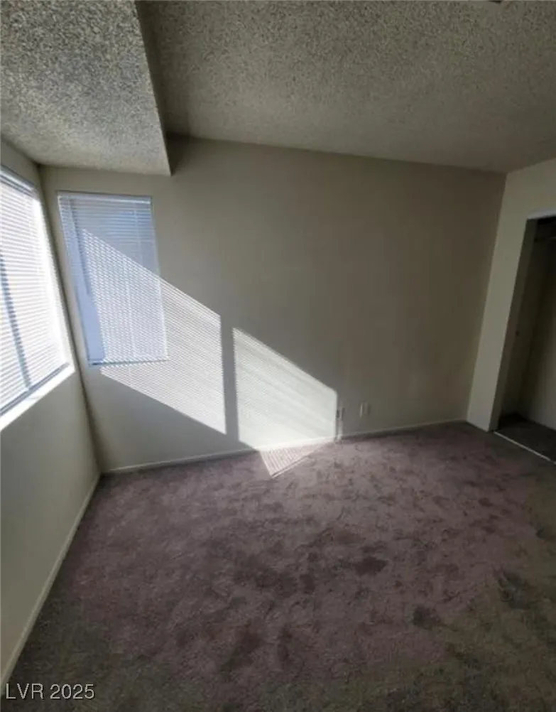 5049 Spencer Street #D Las Vegas, NV 89119