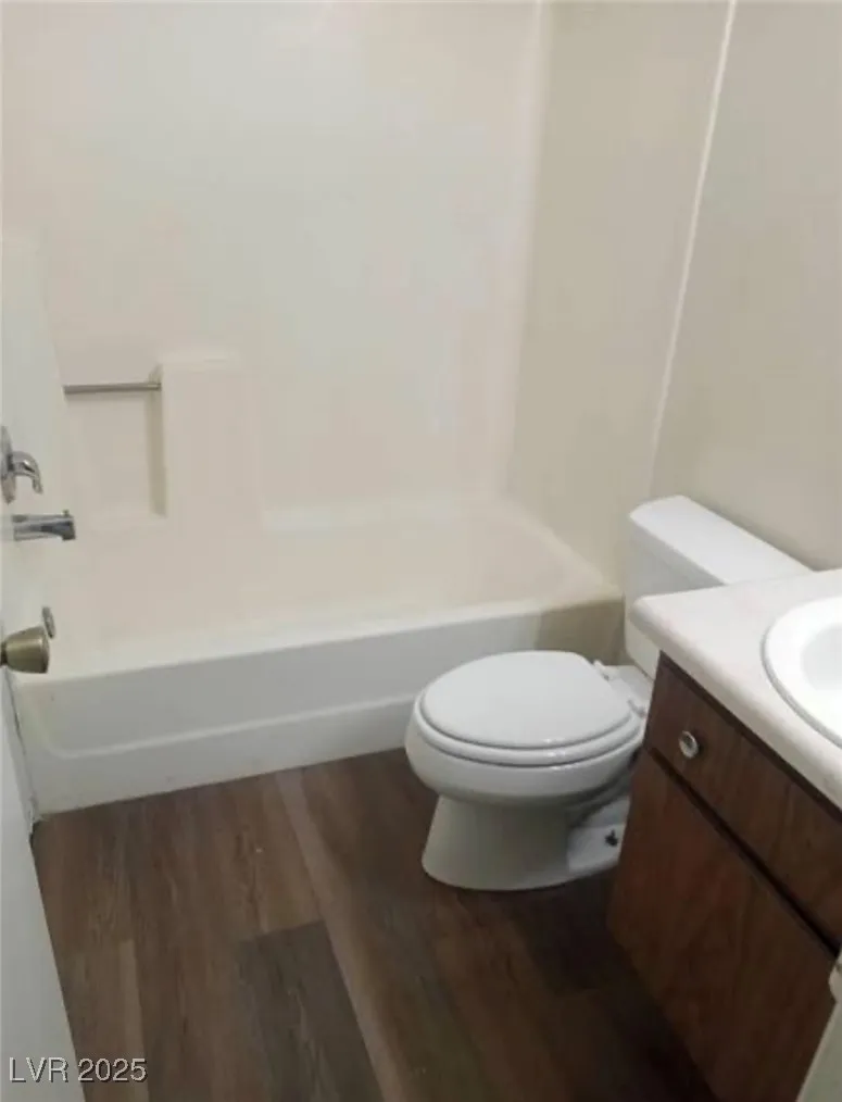 5049 Spencer Street #D Las Vegas, NV 89119