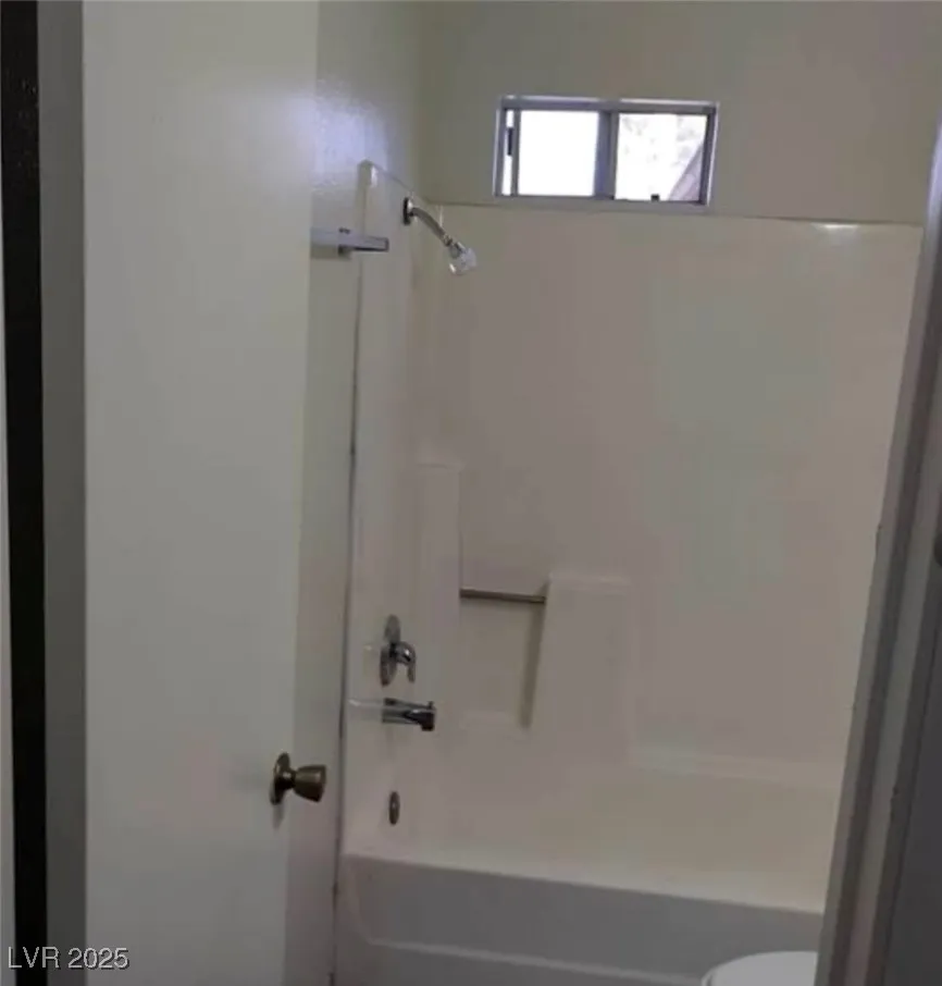5049 Spencer Street #D Las Vegas, NV 89119