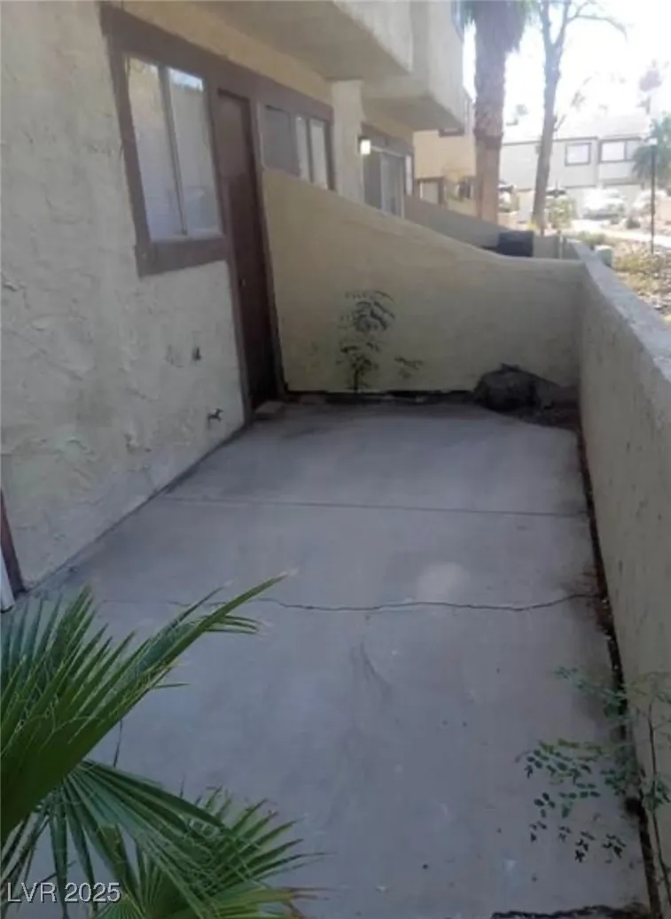 5049 Spencer Street #D Las Vegas, NV 89119