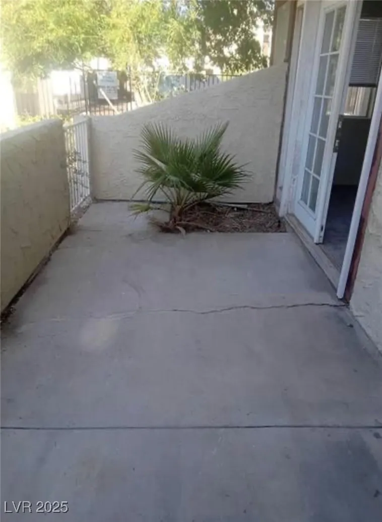 5049 Spencer Street #D Las Vegas, NV 89119