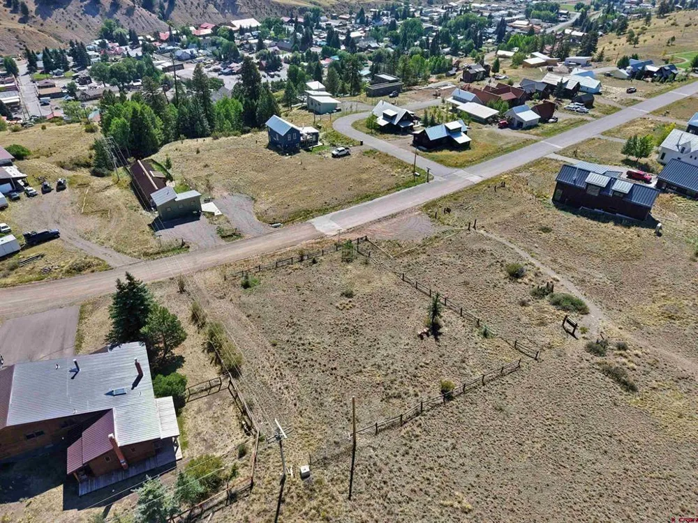 235 Bee McClure Drive Creede, CO 81130