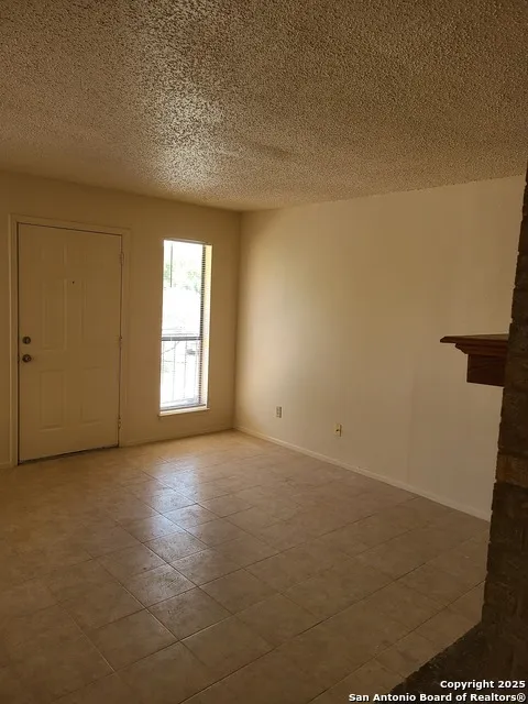 149 Coers Unit 4 San Marcos, TX 78666