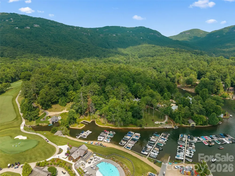 D51-52 North Club Boulevard #D51-52 Lake Toxaway, NC 28747