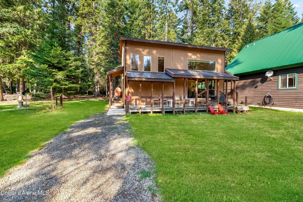 52 White Fir Lane Nordman, ID 83848