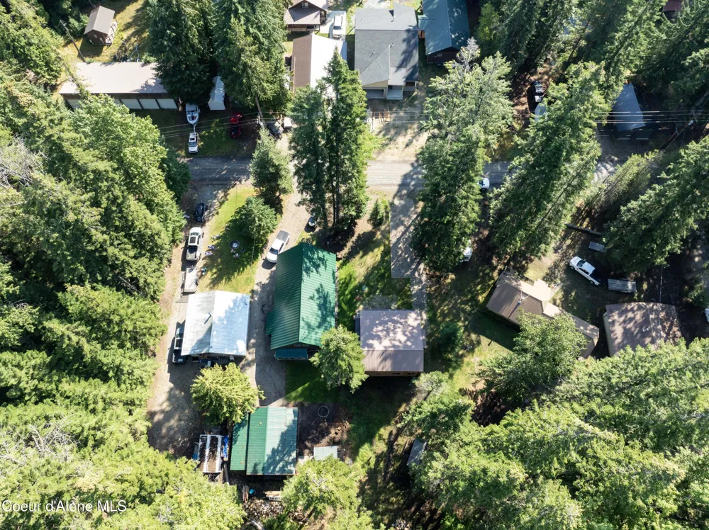 52 White Fir Lane Nordman, ID 83848