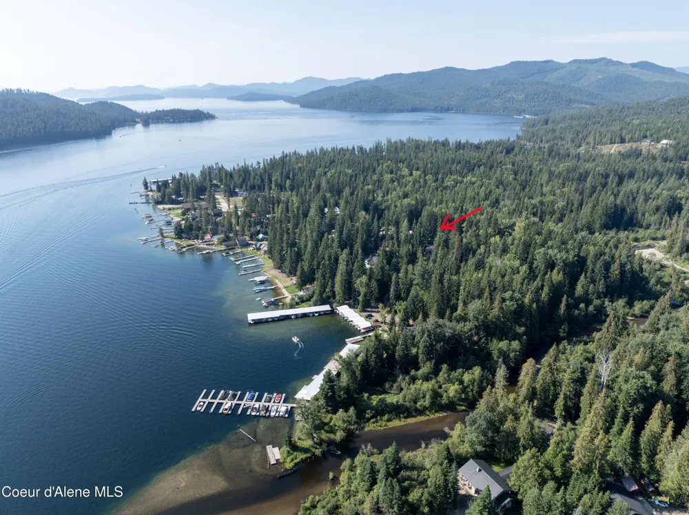 52 White Fir Lane Nordman, ID 83848