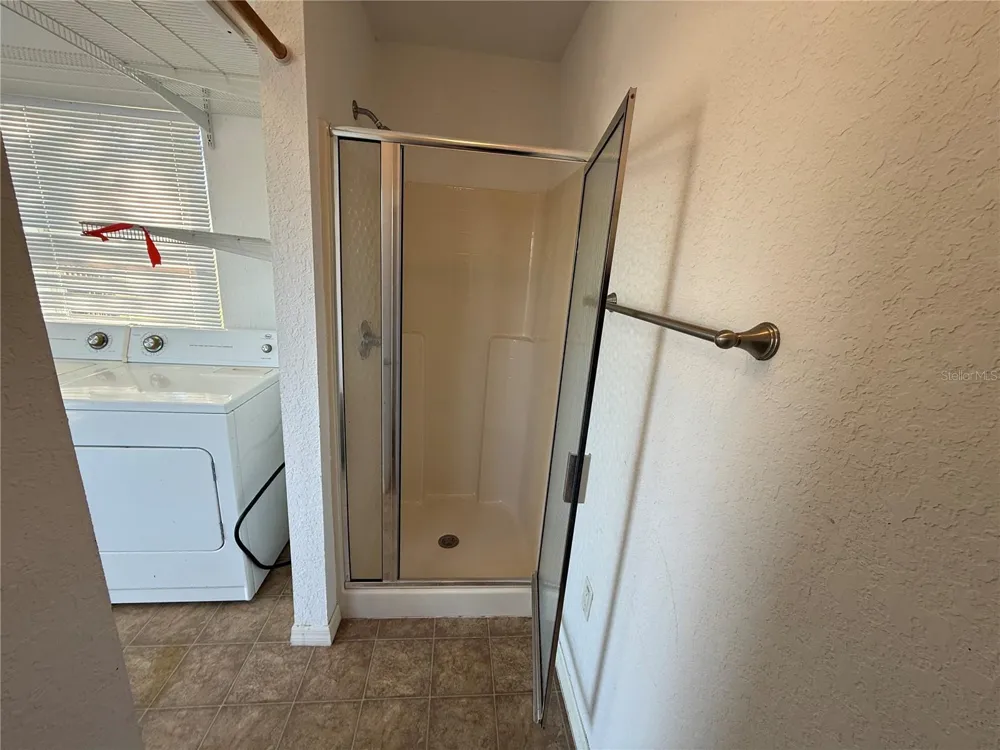 728 TEABERRY TRAIL Polk City, FL 33868