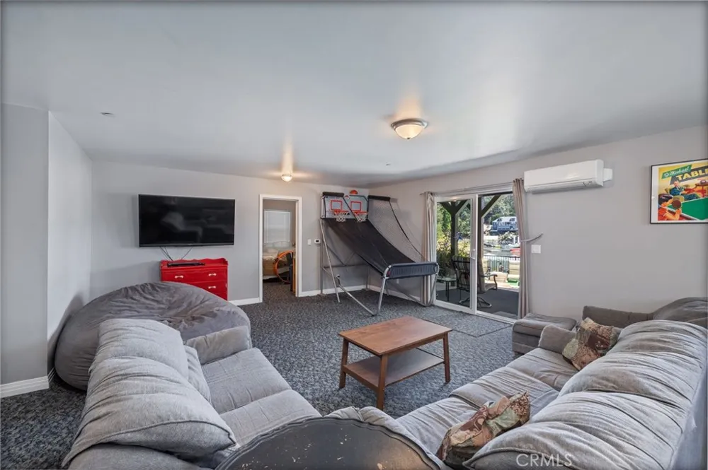 39317 Point Bass Lake, CA 93604