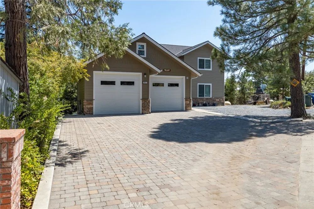 39317 Point Bass Lake, CA 93604