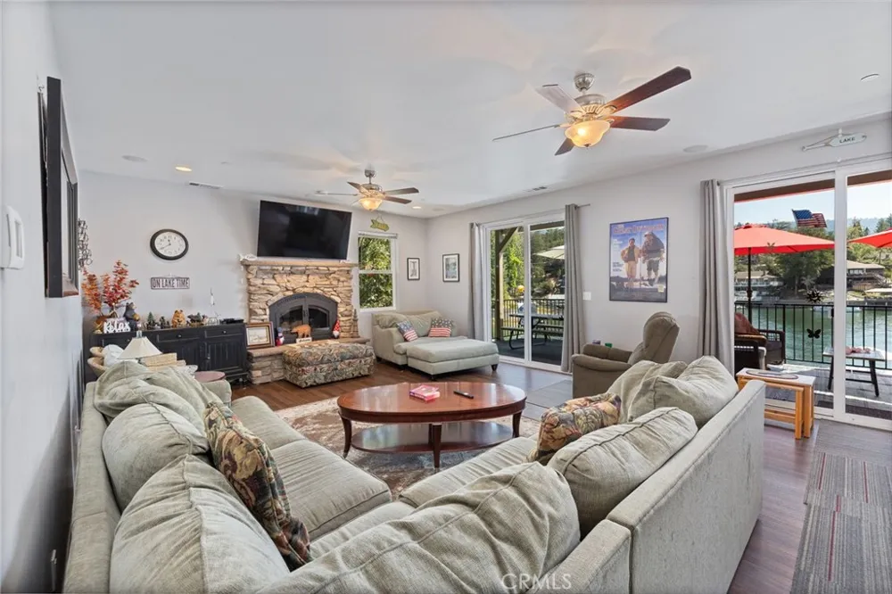 39317 Point Bass Lake, CA 93604