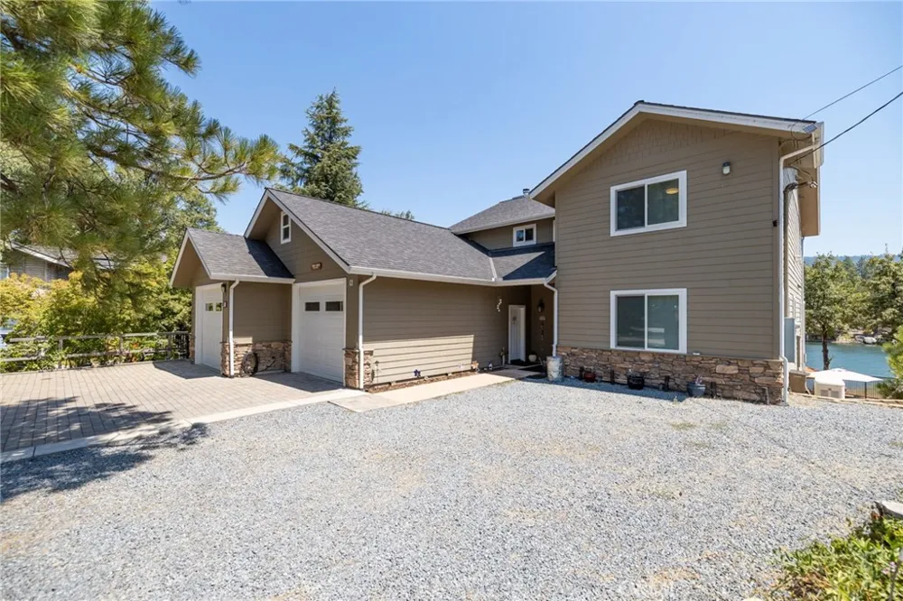 39317 Point Bass Lake, CA 93604