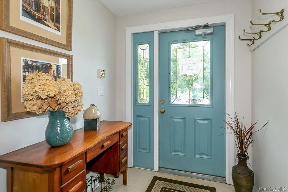 188 W Main Street Oyster Bay, NY 11771