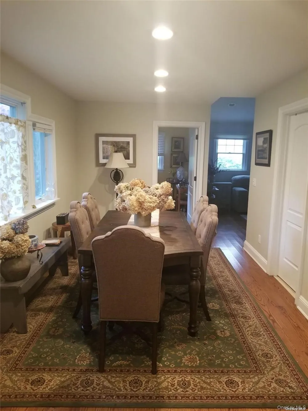 188 W Main Street Oyster Bay, NY 11771