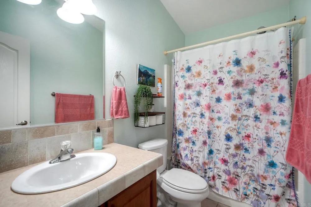 18218 Paradise Mountain Rd Spc 80 #Lot 80 Valley Center, CA 92082