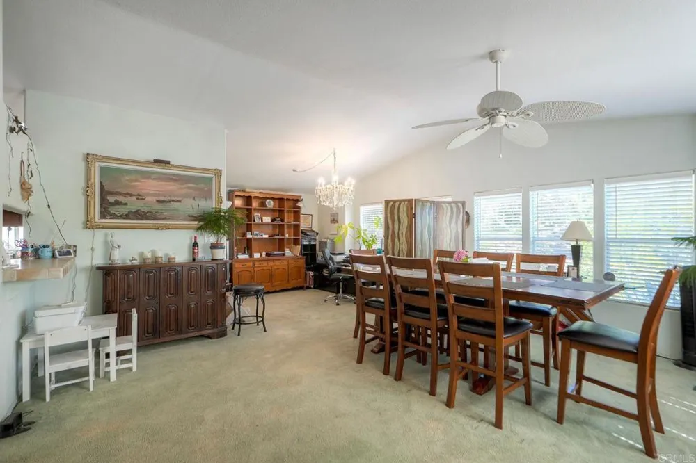 18218 Paradise Mountain Rd Spc 80 #Lot 80 Valley Center, CA 92082