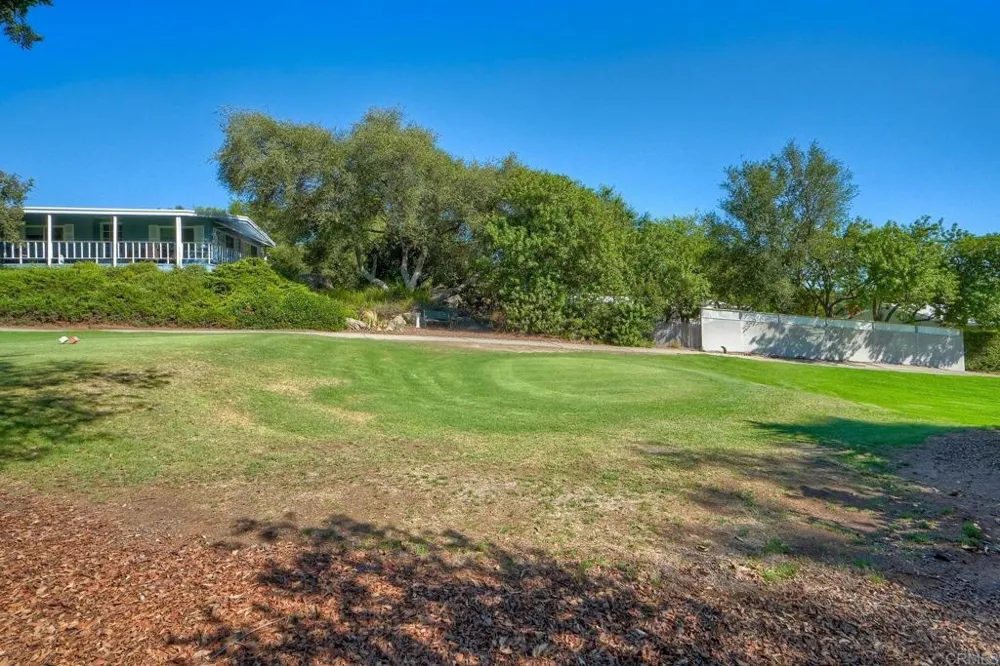 18218 Paradise Mountain Rd Spc 80 #Lot 80 Valley Center, CA 92082