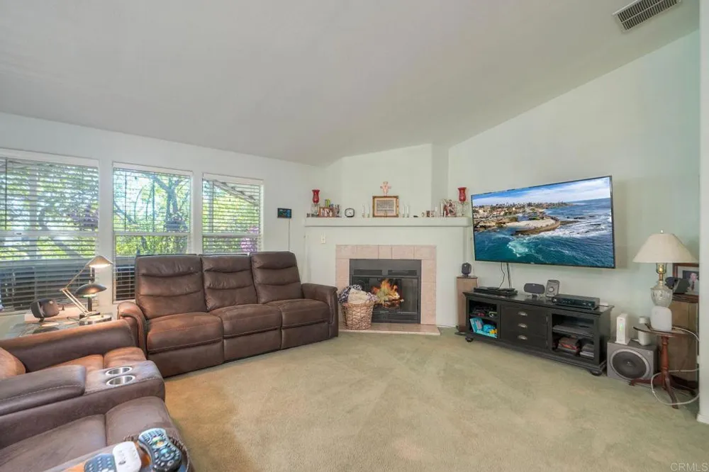 18218 Paradise Mountain Rd Spc 80 #Lot 80 Valley Center, CA 92082