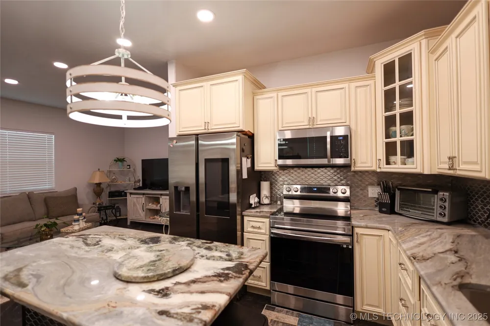 253 Bristow Way Sulphur, OK 73086