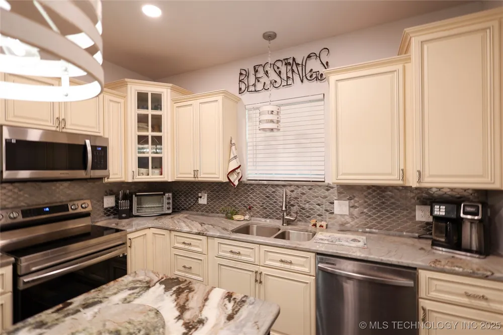 253 Bristow Way Sulphur, OK 73086