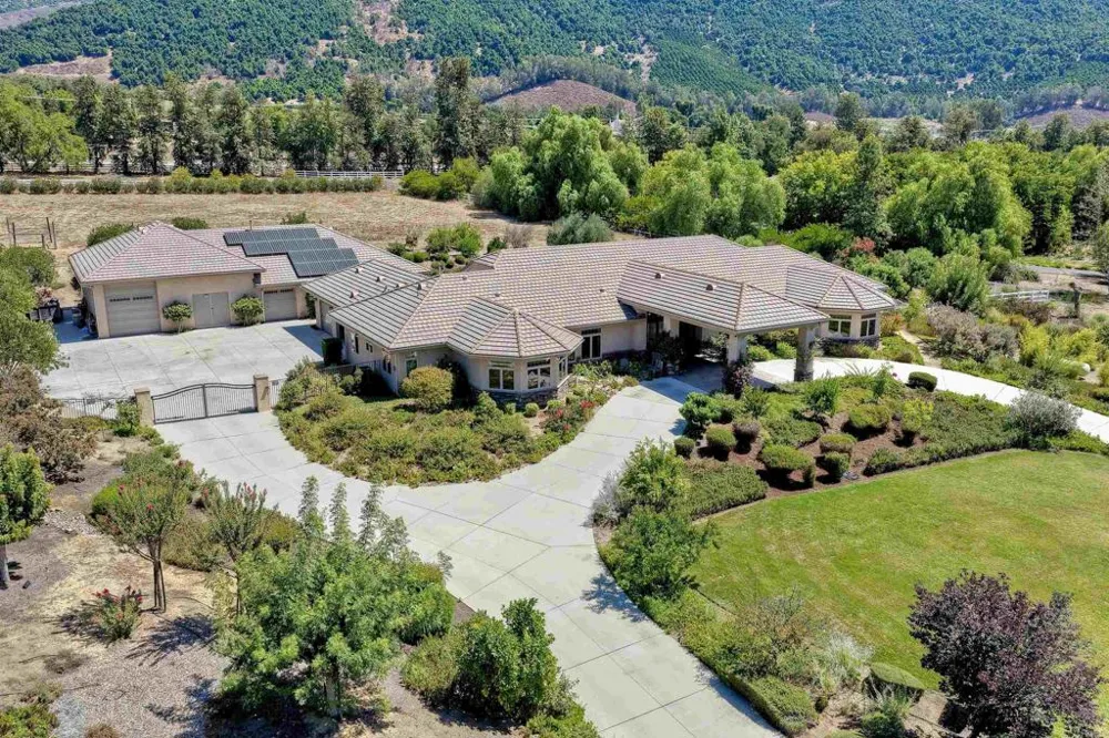 32920 Luiseno Circle Dr Pauma Valley, CA 92061