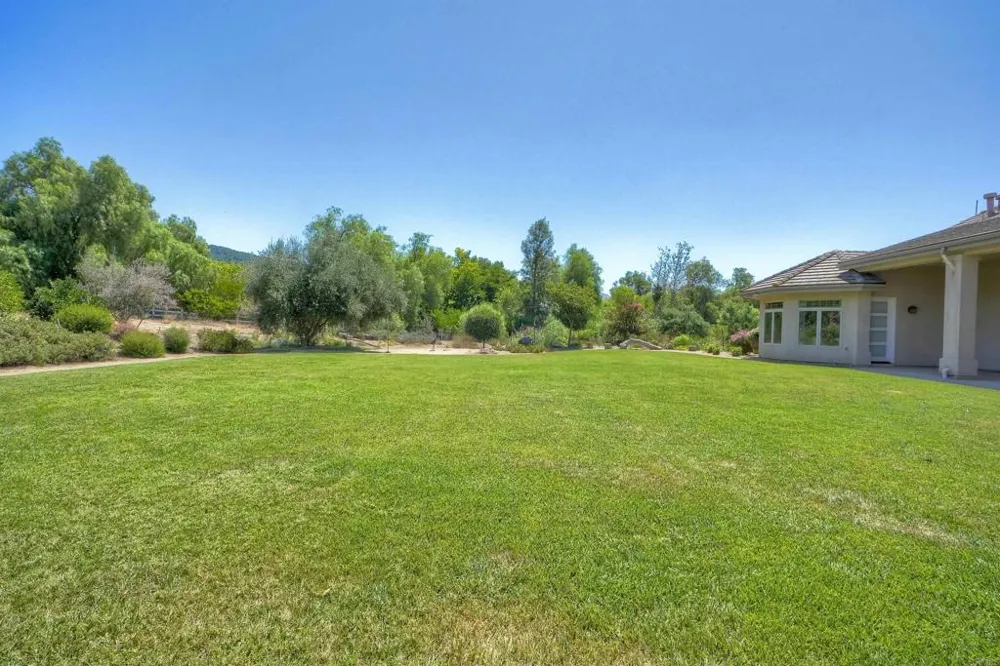 32920 Luiseno Circle Dr Pauma Valley, CA 92061