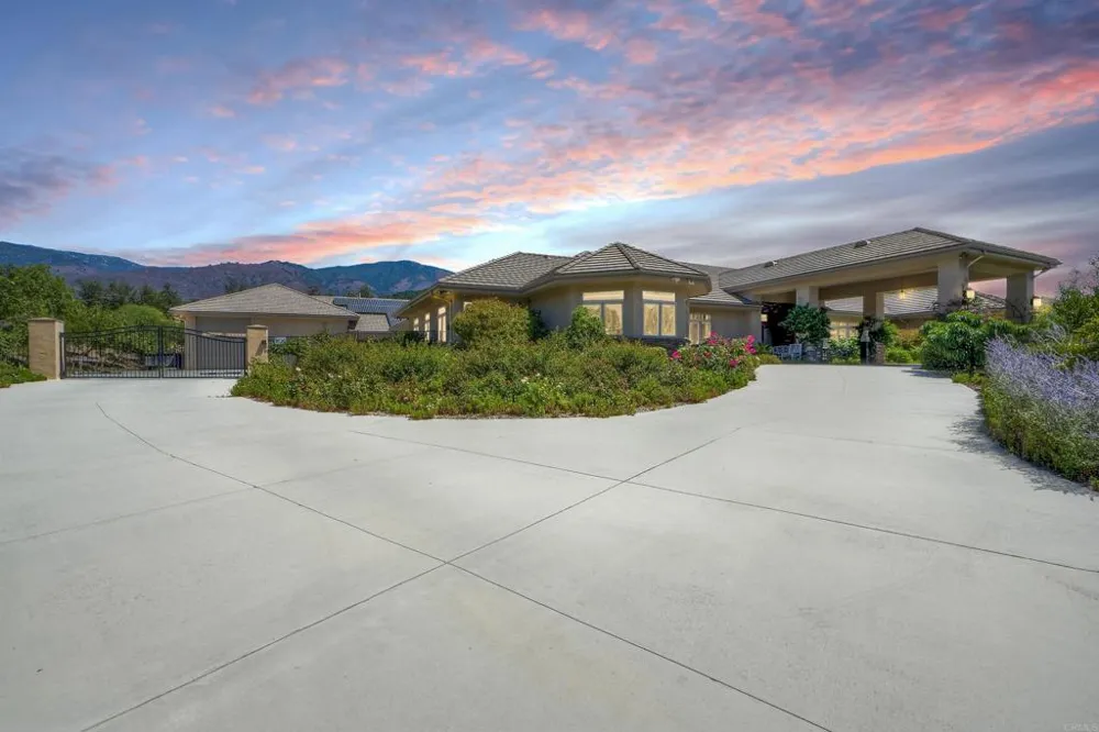 32920 Luiseno Circle Dr Pauma Valley, CA 92061