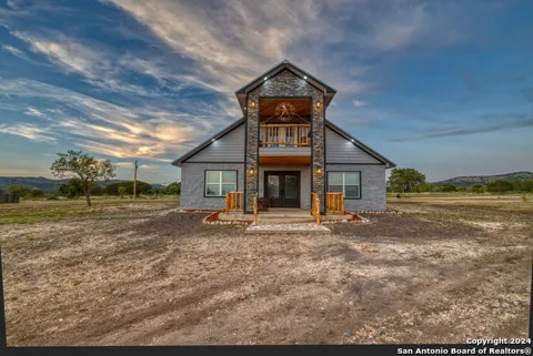 136 Cardinal Drive