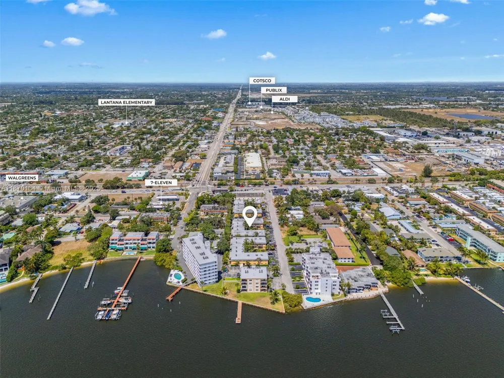 200 Croton Ave #104 Lantana, FL 33462