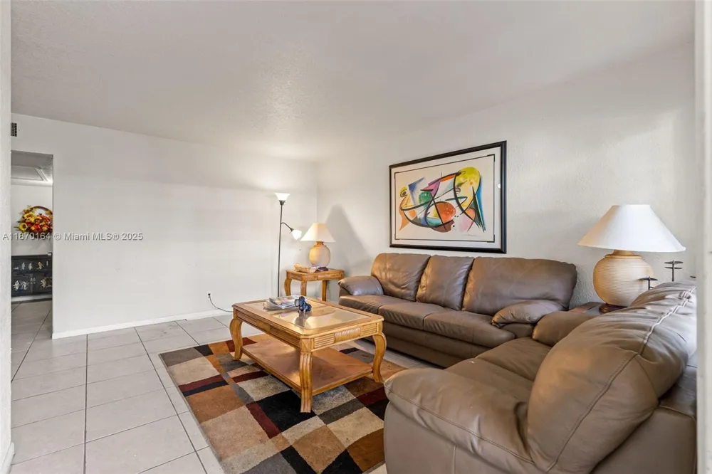 200 Croton Ave #104 Lantana, FL 33462