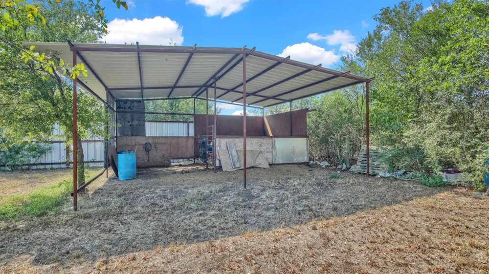120 Rio Vista Ranch Road Del Valle, TX 78617
