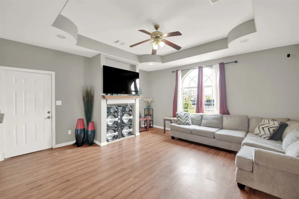 120 Rio Vista Ranch Road Del Valle, TX 78617