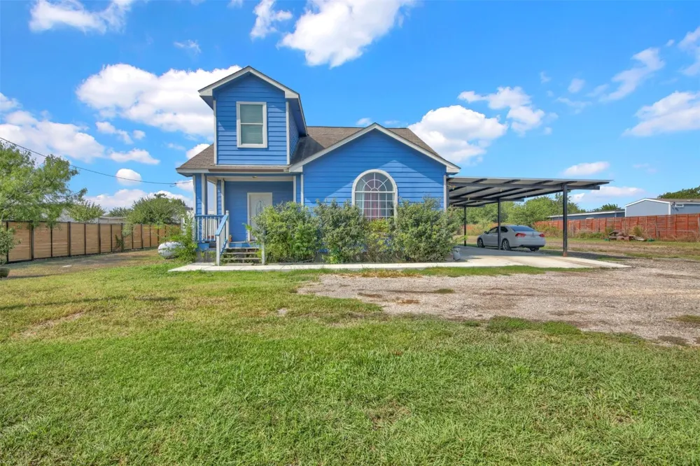 120 Rio Vista Ranch Road Del Valle, TX 78617