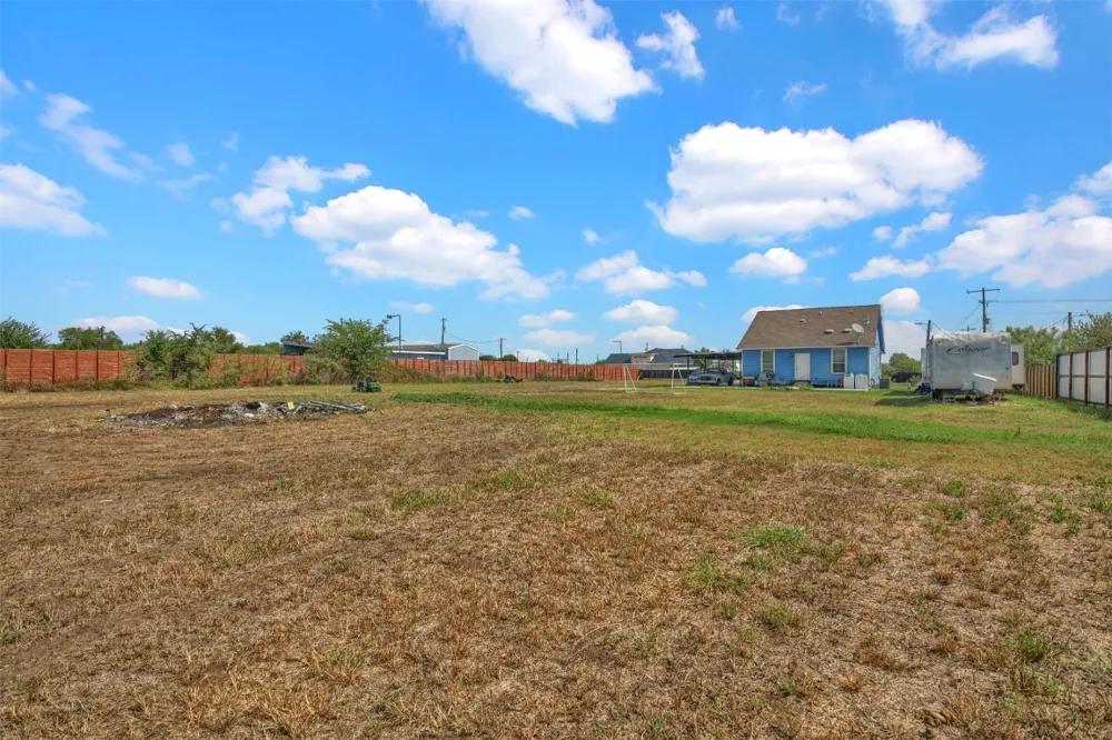 120 Rio Vista Ranch Road Del Valle, TX 78617