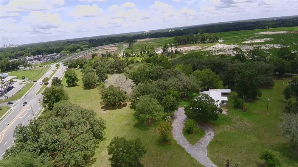 24206 DOC KARELAS DRIVE Newberry, FL 32669
