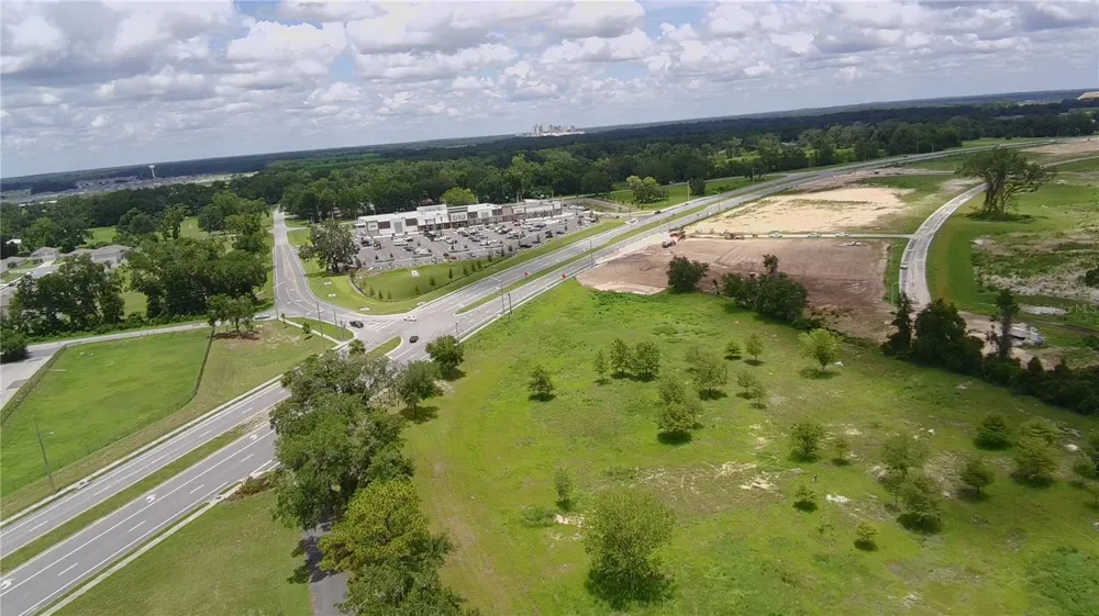 24206 DOC KARELAS DRIVE Newberry, FL 32669