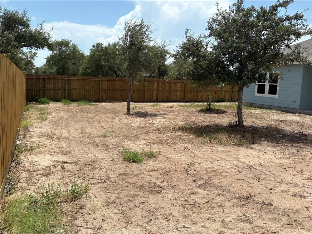 2534 Hewlett Ingleside, TX 78362