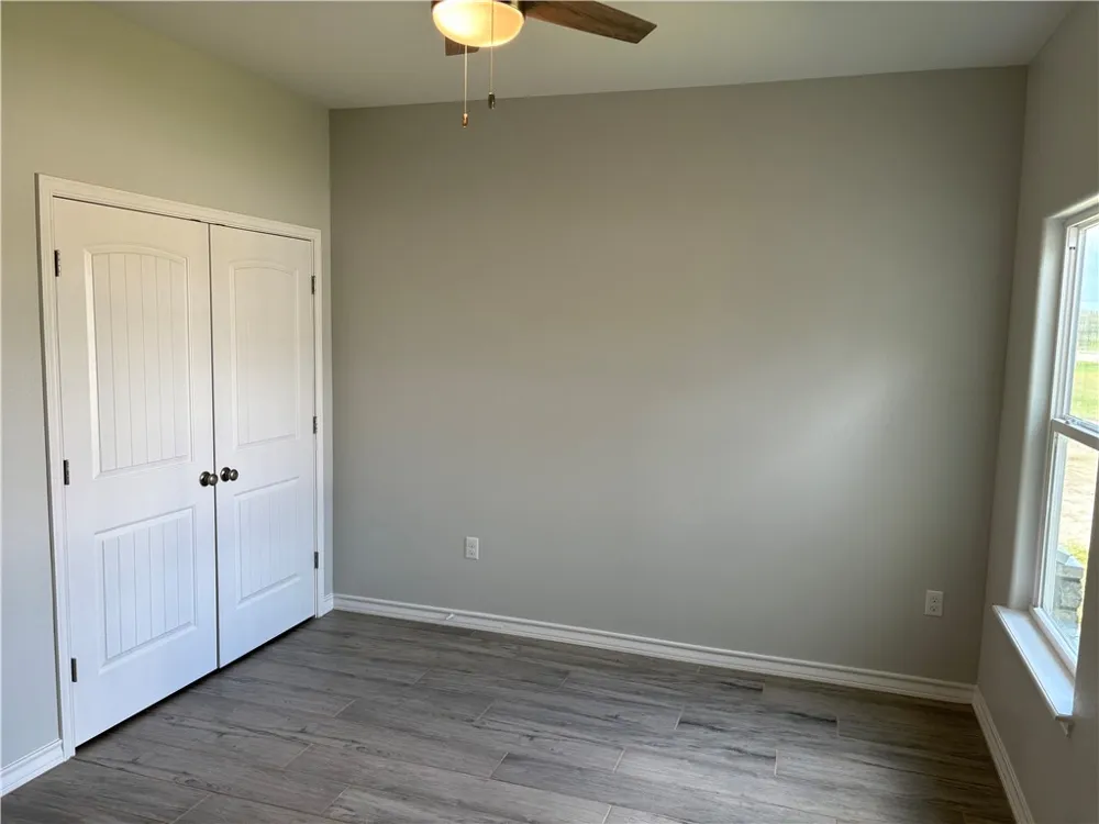 2534 Hewlett Ingleside, TX 78362