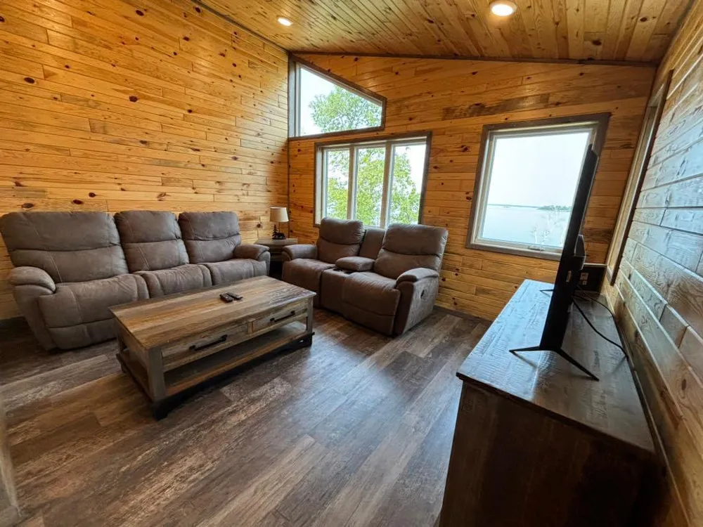 3178 Flag Island Angle Inlet, MN 56741