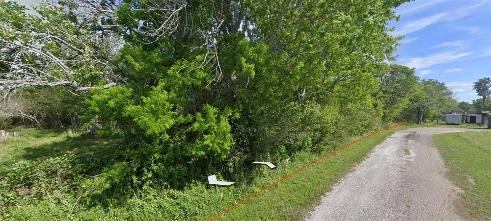 173 County Road 173 Bay City, TX 77414