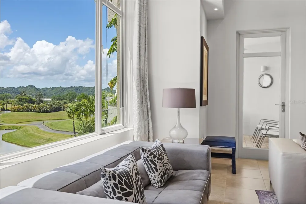 500 PLANTATION DRIVE #3-202 Dorado, PR 00646