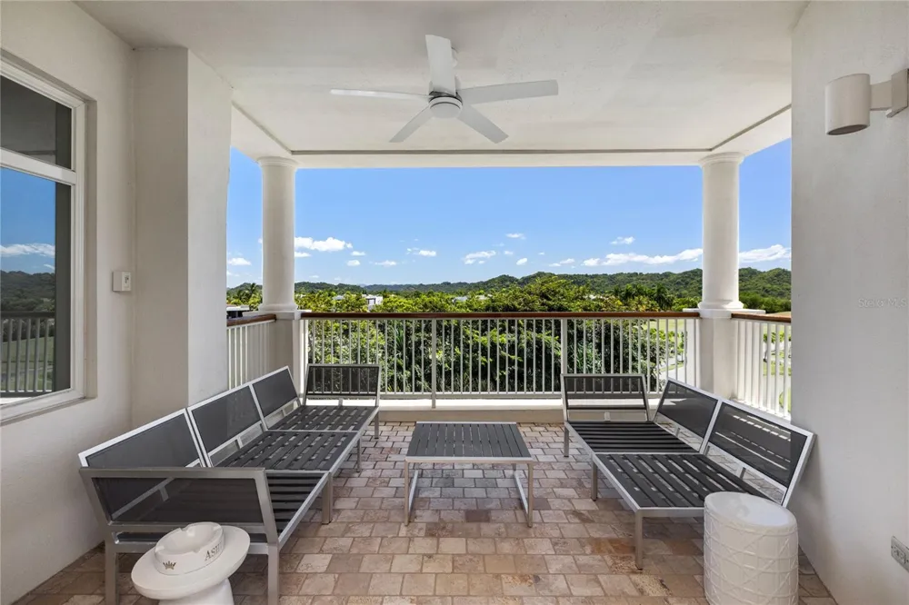 500 PLANTATION DRIVE #3-202 Dorado, PR 00646
