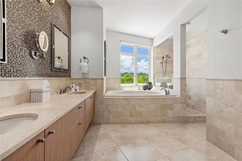 500 PLANTATION DRIVE #3-202 Dorado, PR 00646