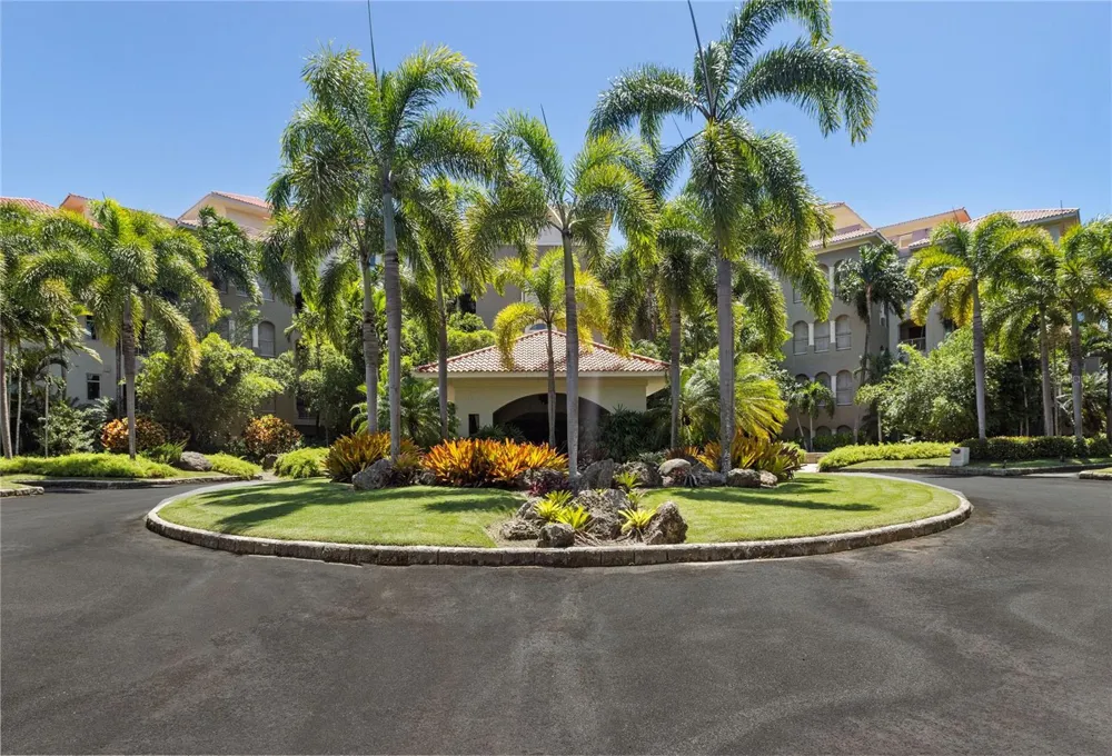 500 PLANTATION DRIVE #3-202 Dorado, PR 00646